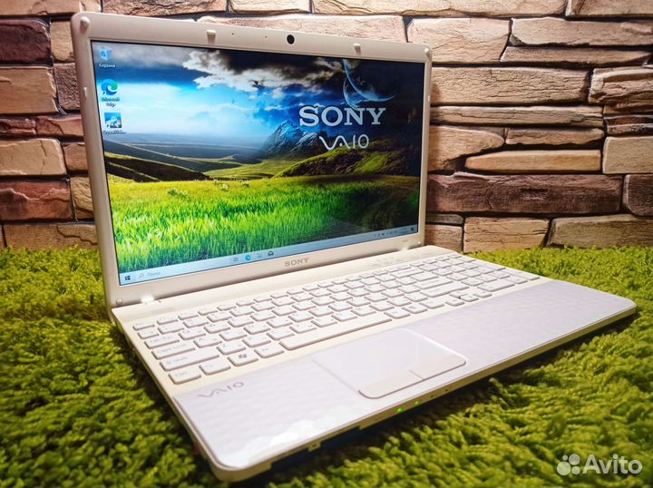 Мощный Sony в идеале Core i5-2410 8Gb SSD GeForce