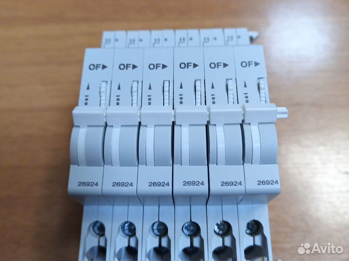 Контакт состояния OF для С60