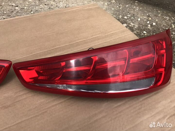 Задний фонарь Audi Q3 правый