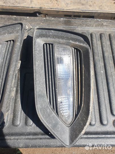 Противотуманка Хундай Солярис 2 левая правая
