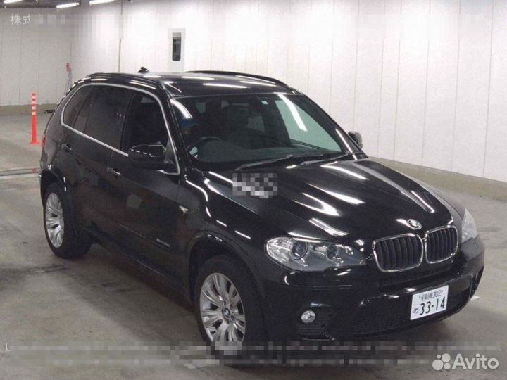 Заглушка бампера передняя правая Bmw X5 E70 N55B30