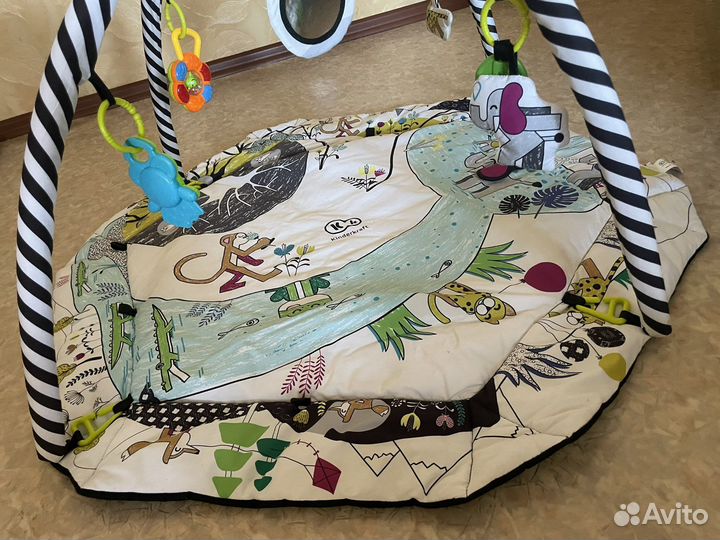 Коврик для малышей развивающий