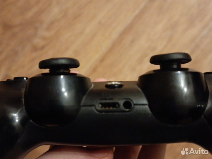 Джойстик ps4 бу