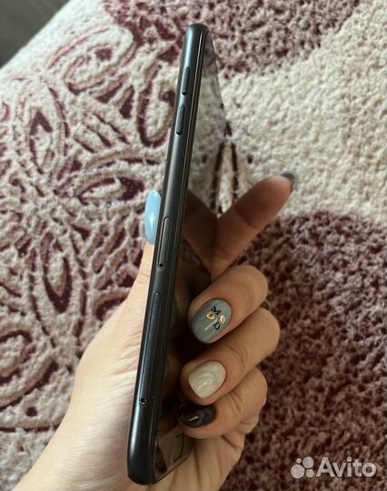 Телефон Samsung galaxy j5