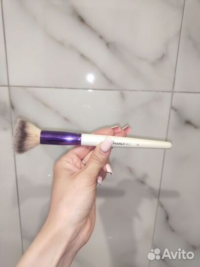 Кисть Manly Pro 14