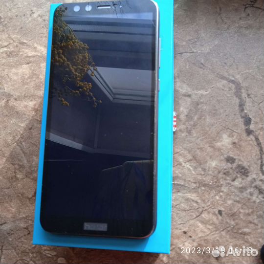Телефон honor 9 lite
