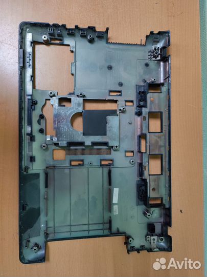 Samsung Np300e5a поддон