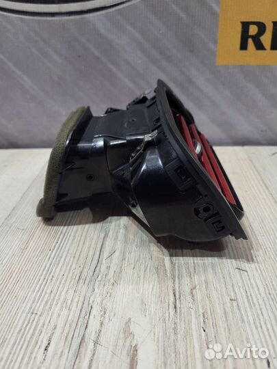 Дефлектор Воздуховод печки Volkswagen polo 5 Лев