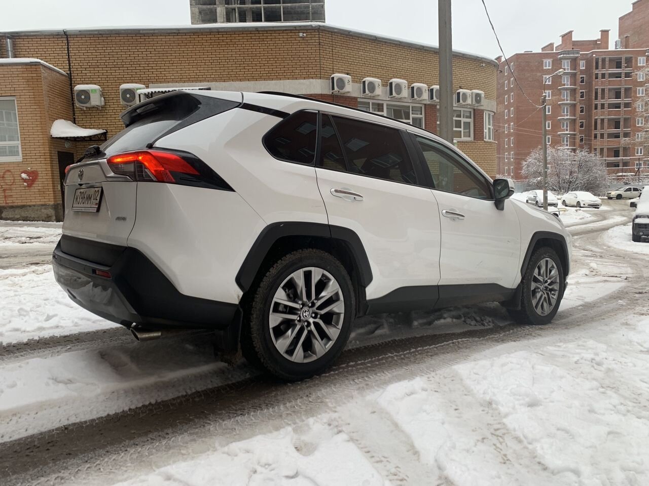 Toyota RAV4: фото владельца