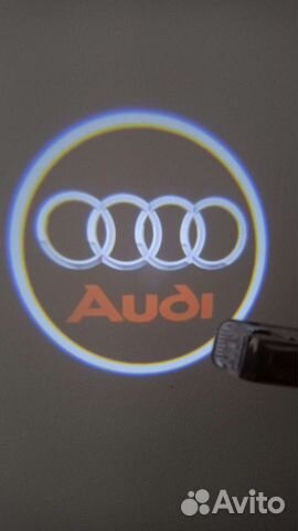 Подсветка в двери с проекцией логотипа Ауди (пара)