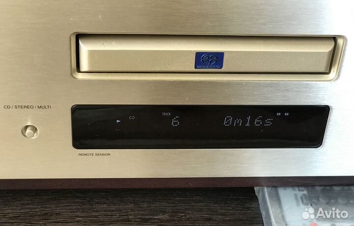 Проигрыватель CD/sacd denon DCD-SA500