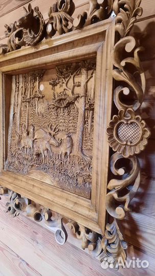 Деревянная резная картина