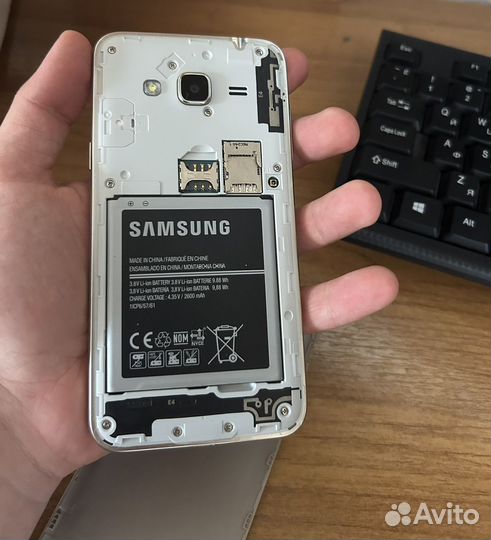 Samsung Galaxy J3 (2016) SM-J320F/DS, 2/16 ГБ