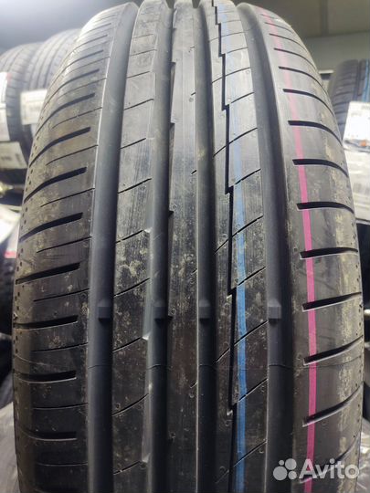 Yokohama BluEarth-A AE-50 215/65 R17 99V
