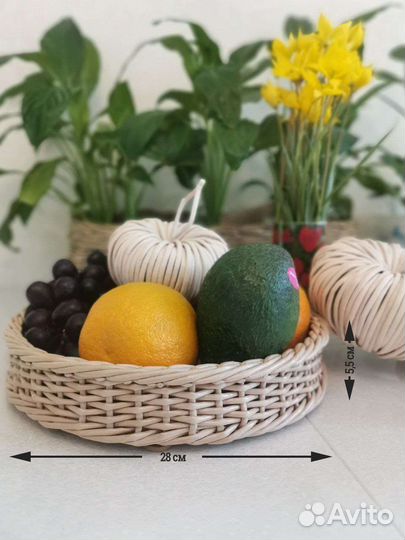 Поднос плетеный, плетёная фруктовница