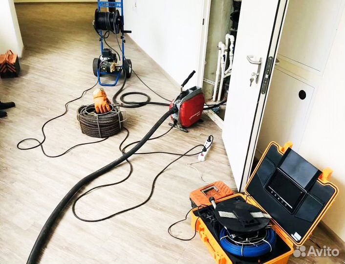 Устранение засоров Прочистка канализации Сантехник