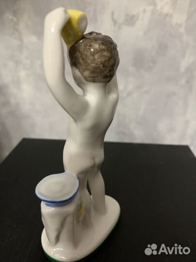 Фарфоровые статуэтки лфз