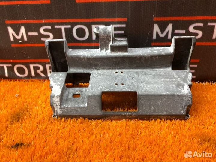 Кронштейн Bmw 7-Series E66/65 N62B48B 2005