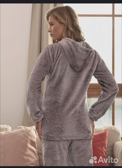 Костюм домашний махровый теплый женский