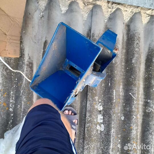 Зернодробилка