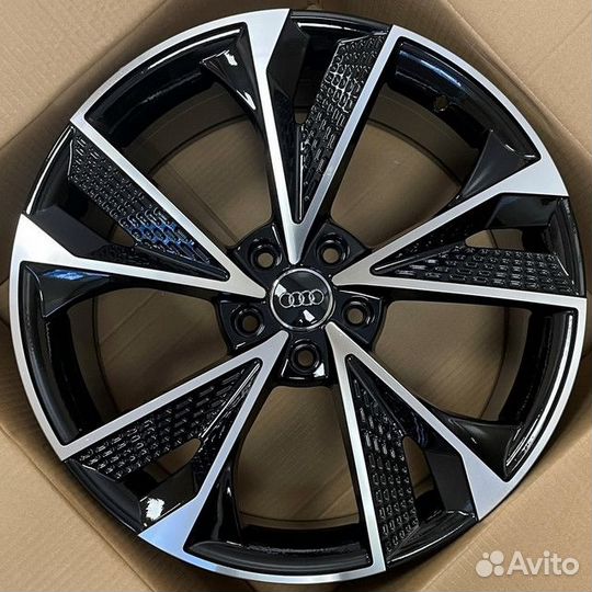 Литые диски R 21 для audi