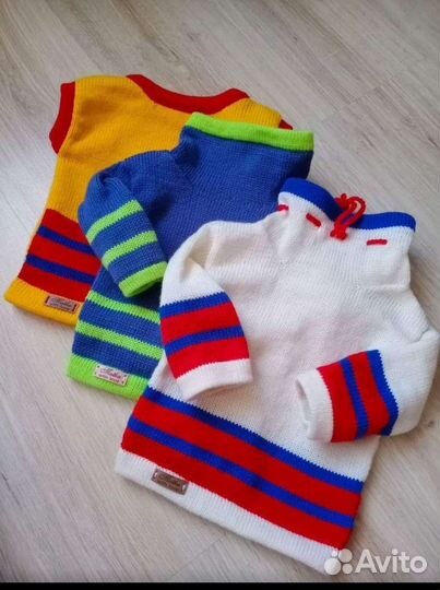 Свитер новый