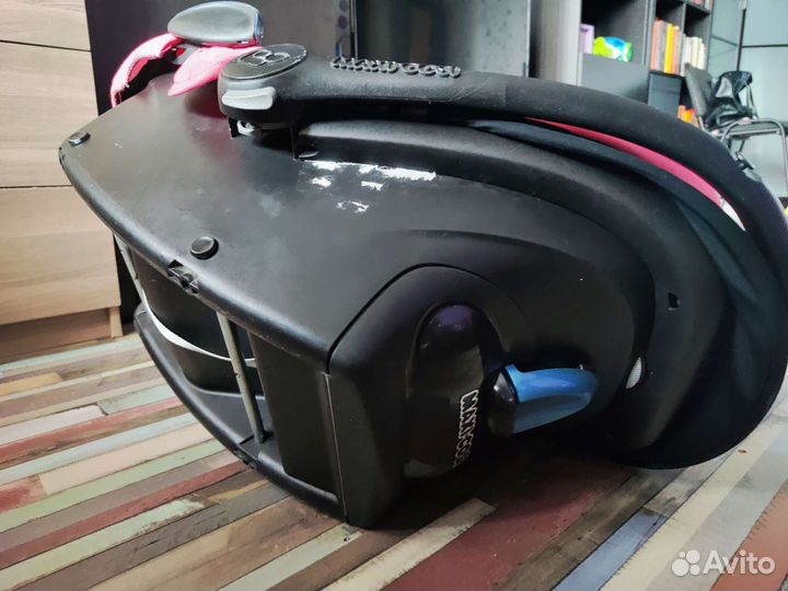 Автокресло люлька Maxi Cosi