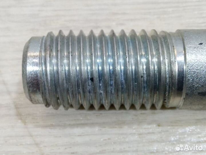 Крюк буксировочный Nissan Tiida C11 HR16 2008