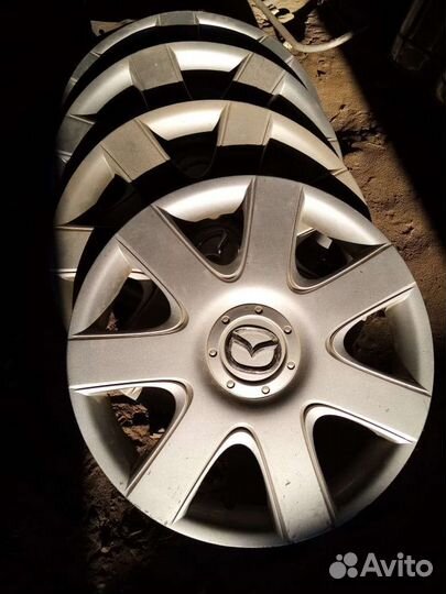 Колпаки на Mazda 3