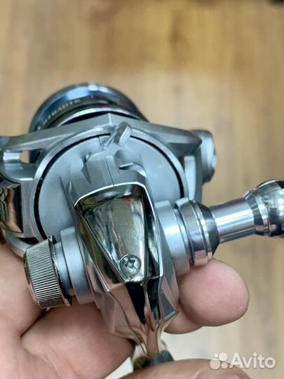 Катушка Shimano Stradic 2000