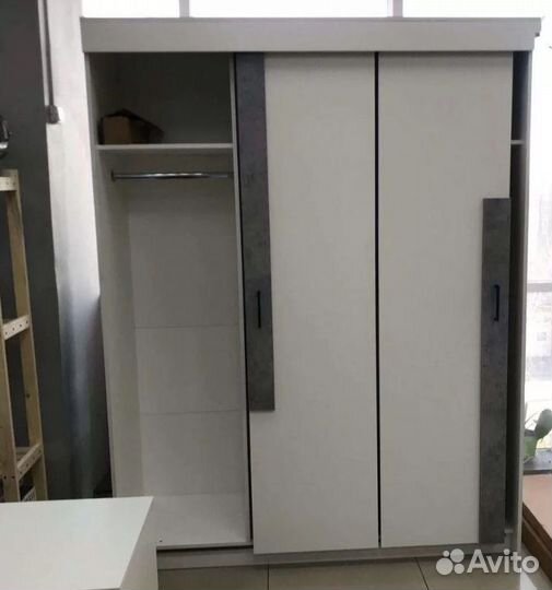 Шкаф -купе Виктор