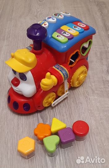 Паровозик-сортер на батарейках