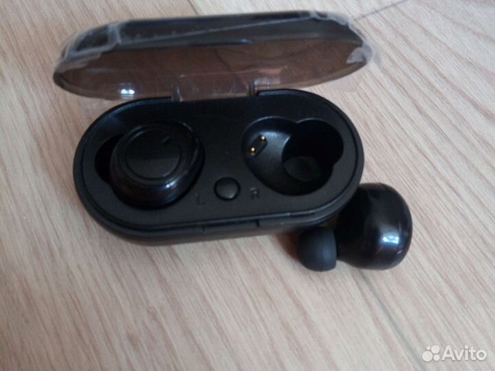 Беспроводные наушники