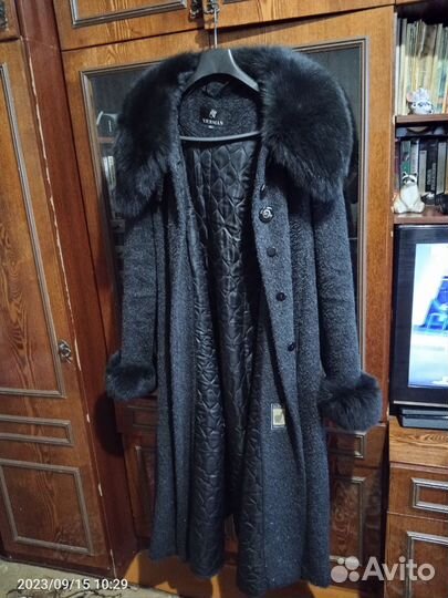Пальто женское