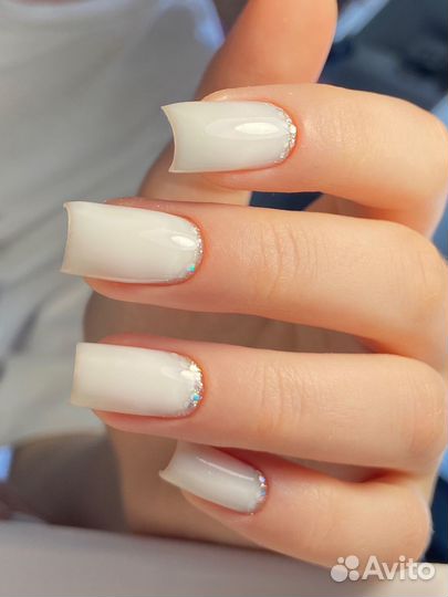 Маникюр на дому