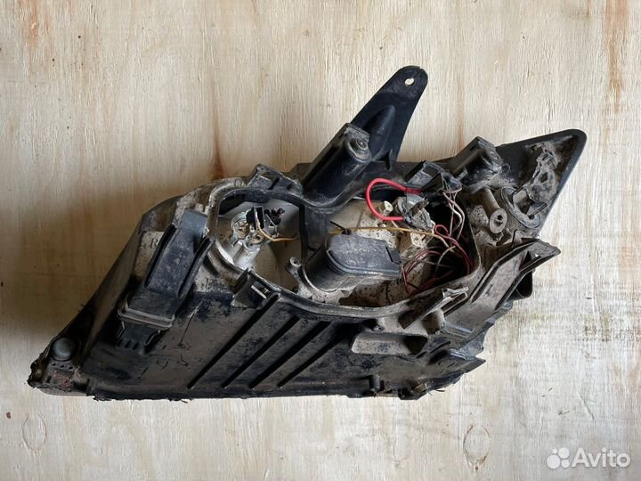 Форд фокус 2 фара правая