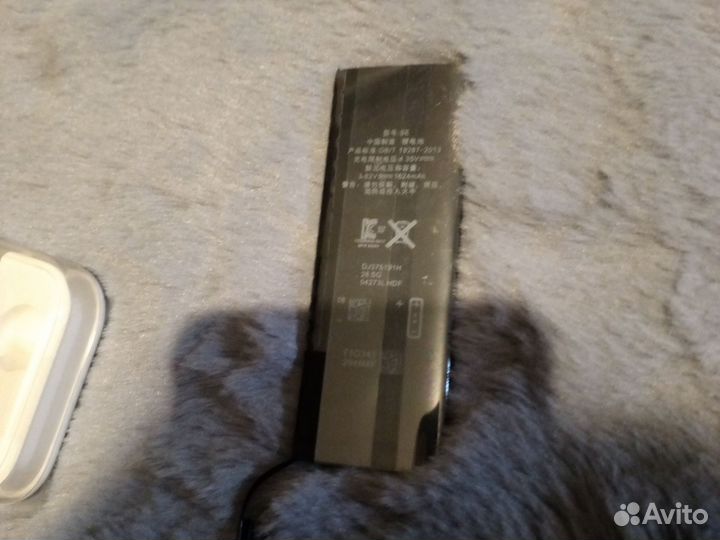 Запчасти на iPhone se