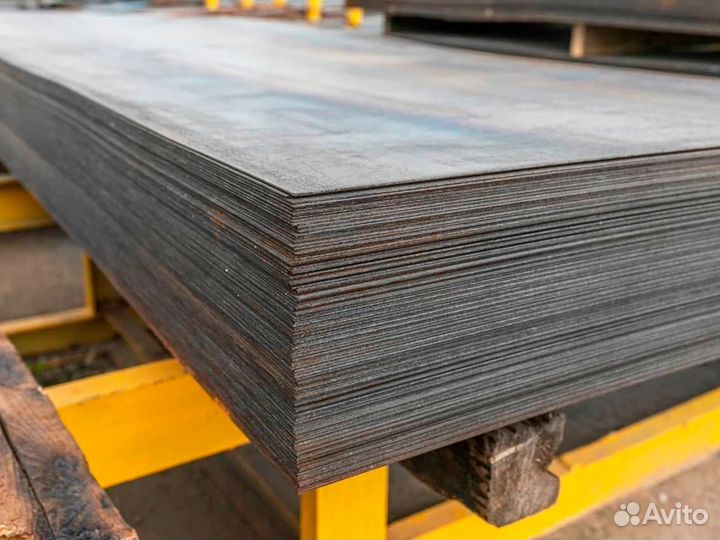 Лист горячекатаный