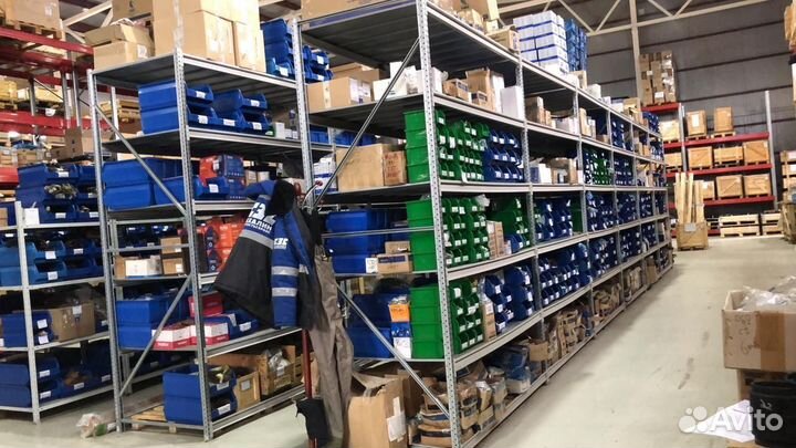 Полки стеллажи