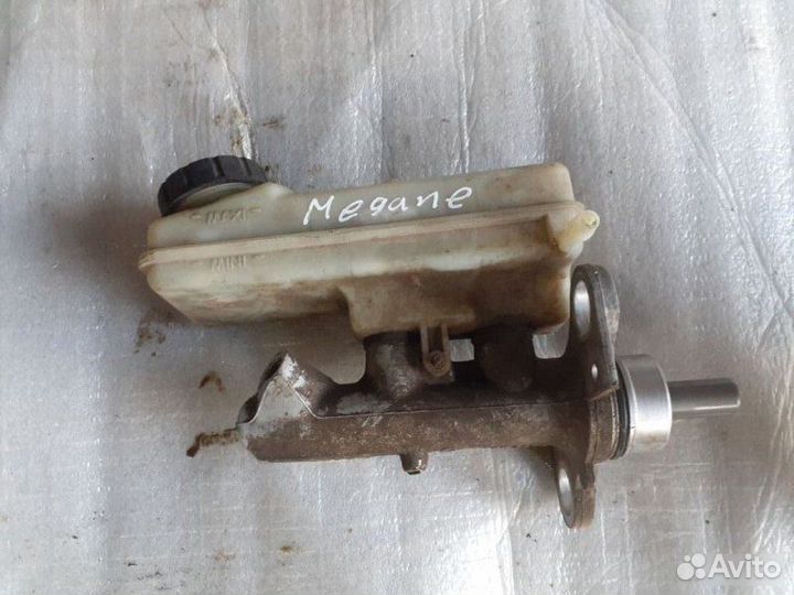 Главный тормозной цилиндр Renault Megane 2