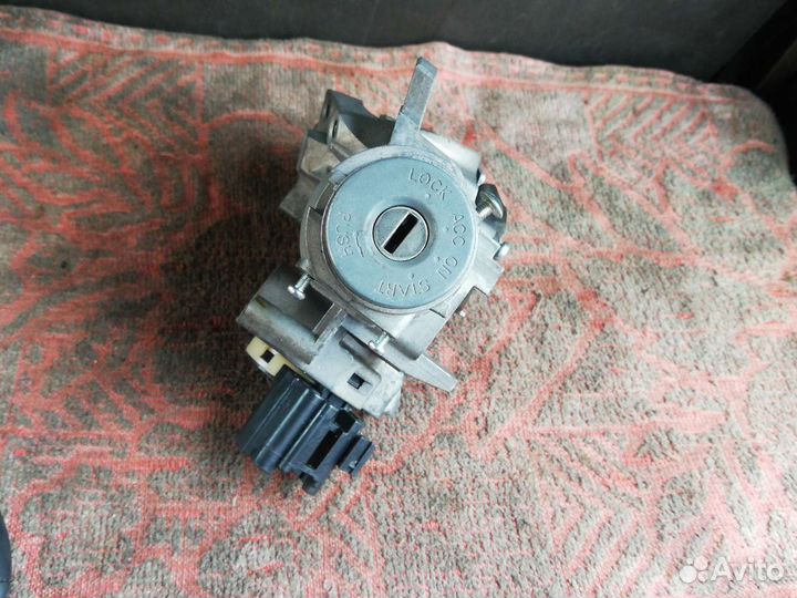 Замок зажигания Мицубиси ASX