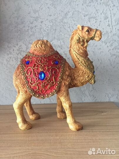 Статуэтка верблюд