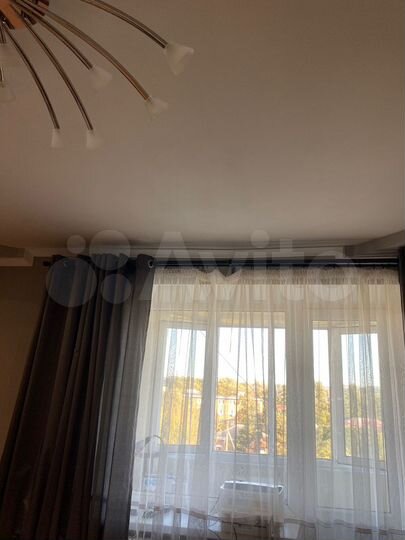 2-к. квартира, 56 м², 5/5 эт.