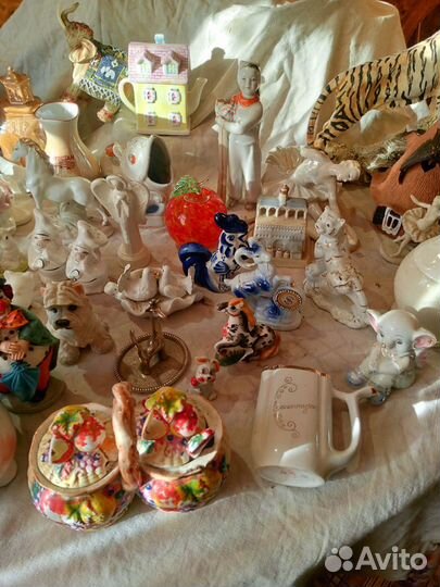 Фарфоровые статуэтки