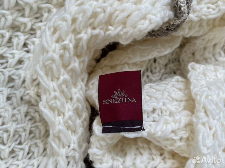 Кепка/ шапка с козырьком, шарф - снуд