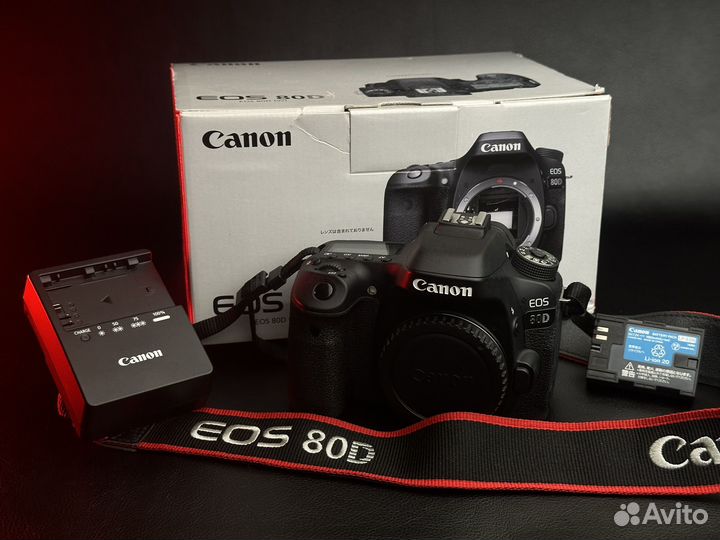 Фотоаппарат canon 80d body