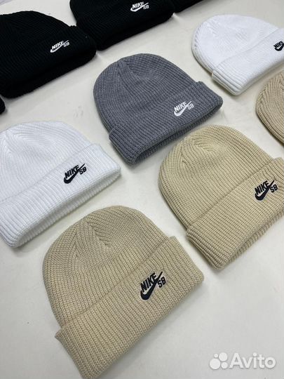 Мужская зимняя шапка nike