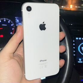 iPhone Xr, 64 ГБ