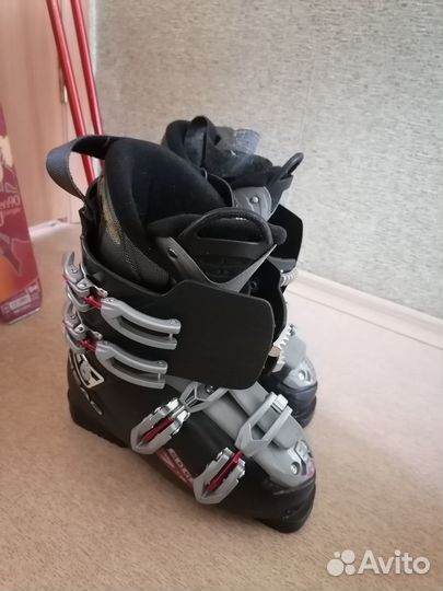 Горные лыжи Rossignol, ботинки, палки