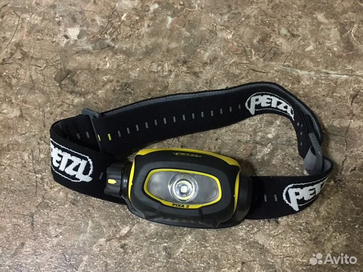 Налобный фонарь petzl pixa 2